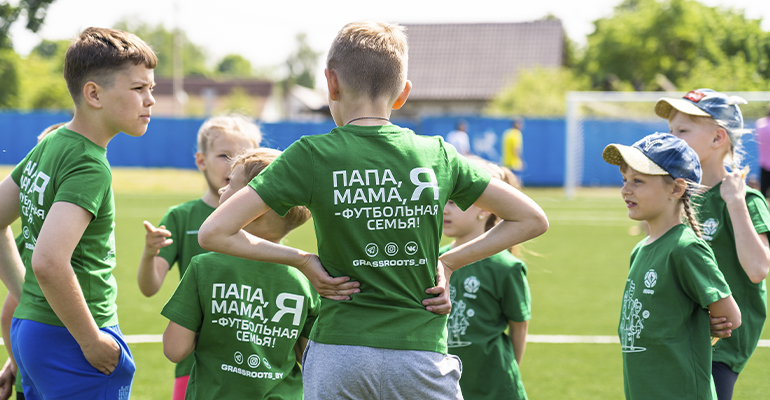 Лекции от экспертов для родителей на фестивале «Мама, папа, я – футбольная семья»